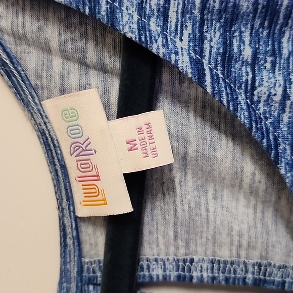 #295 - Lularoe Eliana, EUC - Picture 2 of 4